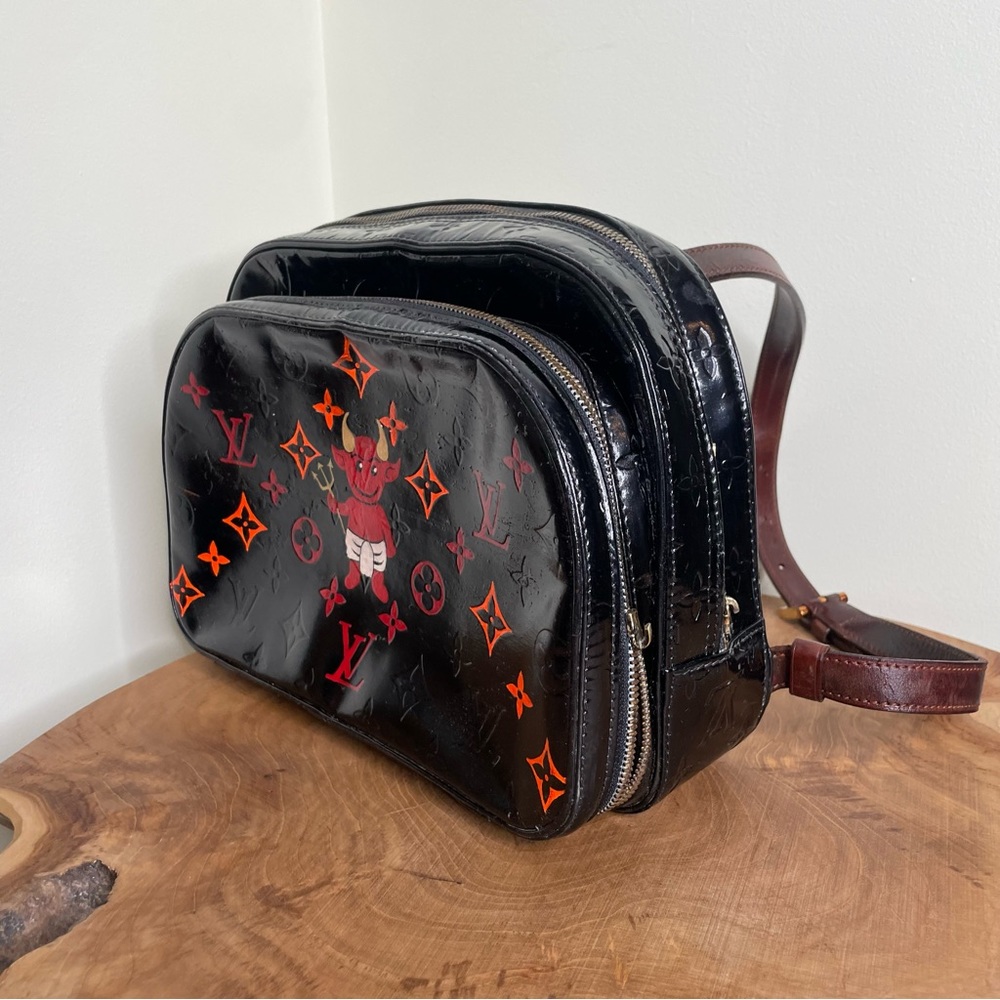 Louis Vuitton custom painted Vernis Murray backpack - Picture 3 of 16